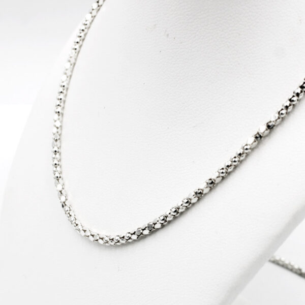 Cadena de Diseño en Plata Ley.