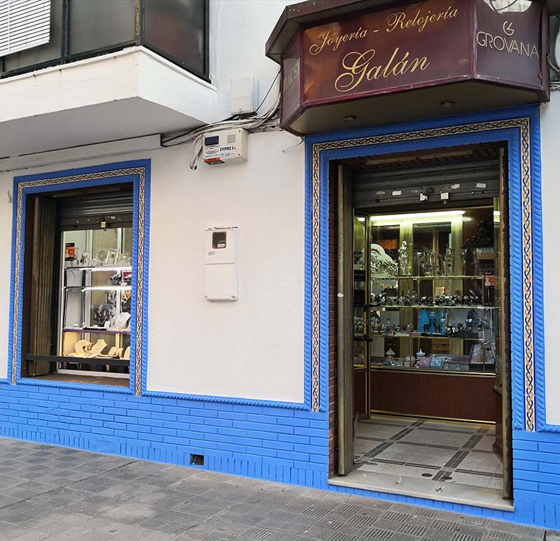 Joyeria Galán. En Dos Hermanas Sevilla Joyeria Galán. En Dos Hermanas Sevilla