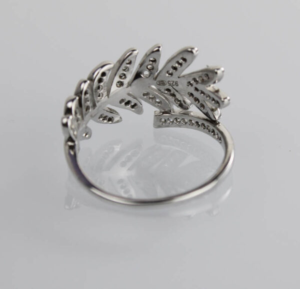 Sortija Forma de Hoja con circonitas en Plata Ley - Imagen 2