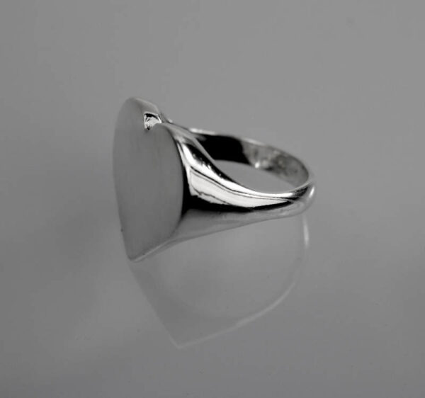 Sortija Corazón modelo Sello en Plata ley 925