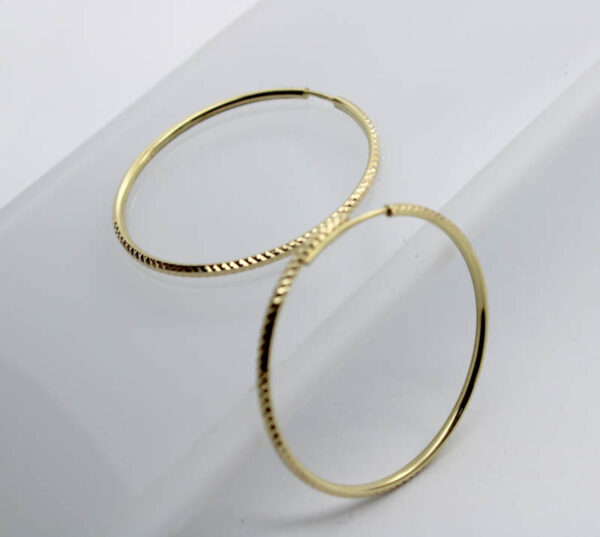 Argollas. Aros labradas en Oro 18 k - Imagen 4