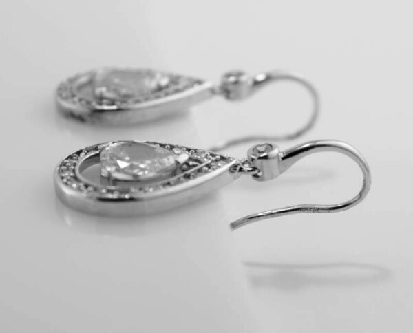 Pendientes largos con circonita en Plata Ley Rodiada - Imagen 4