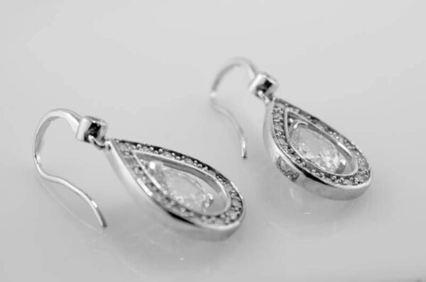 Pendientes largos con circonita en Plata Ley Rodiada - Imagen 3