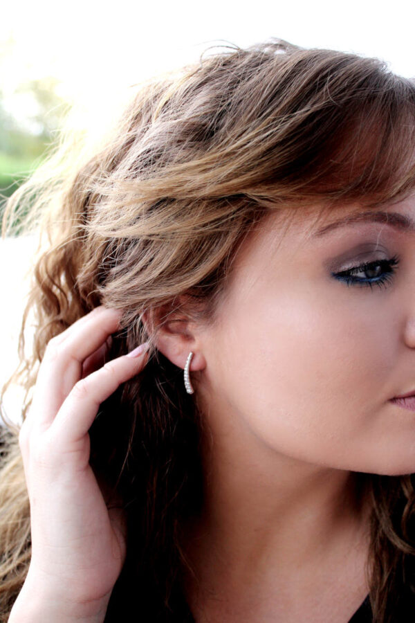 Pendientes en Oro Blanco con Piedras Circonitas