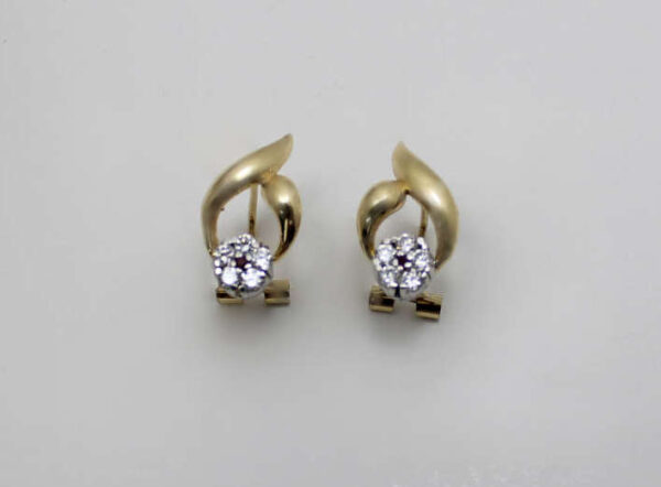 Pendientes rubí y circonitas bicolor en Oro 18k