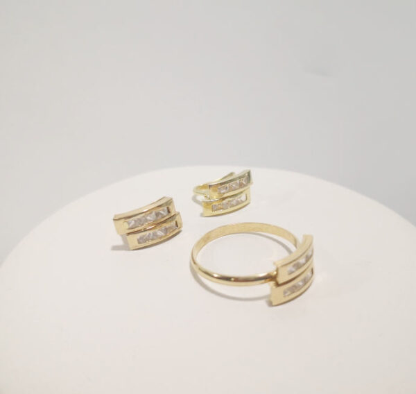 Juego Comunión con Circonitas en Oro 18k - Imagen 2