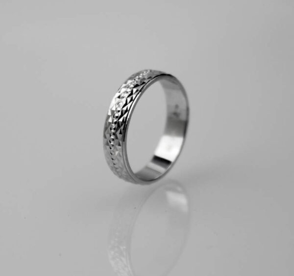 Alianza de Plata Ley Unisex 4 mm Labrada - Imagen 3