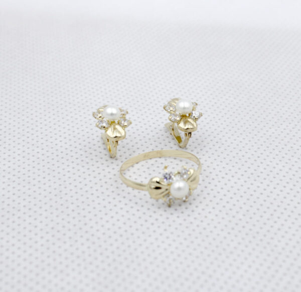 Juego Comunión perlas cultivadas en Oro 18k