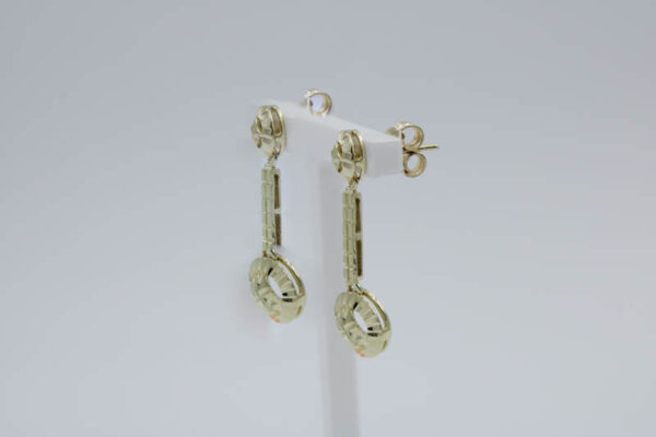 Pendientes largos en  Oro 18 k. Cierre presión - Imagen 4