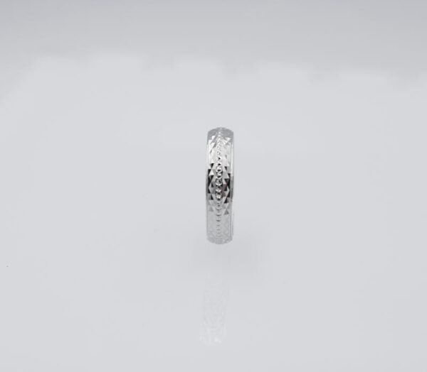 Alianza de Plata Ley Unisex 4 mm Labrada - Imagen 4