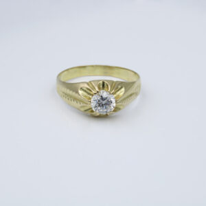 Solitario hombre en Oro 18 k. Circonita