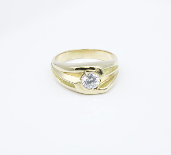 Solitario Hombre en Oro 18K y Circonita