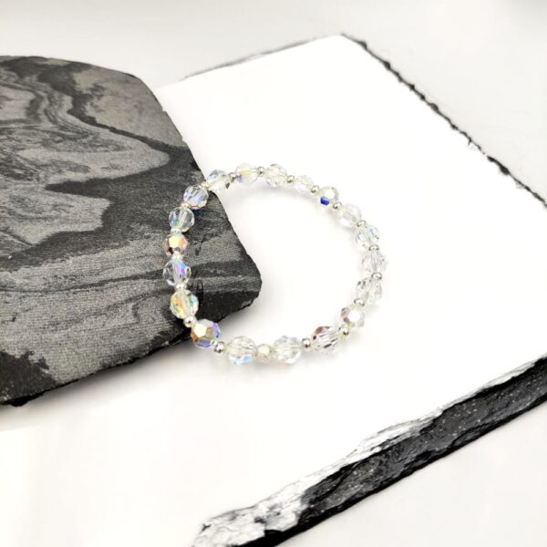 Pulsera con piedras de cristal swarovski
