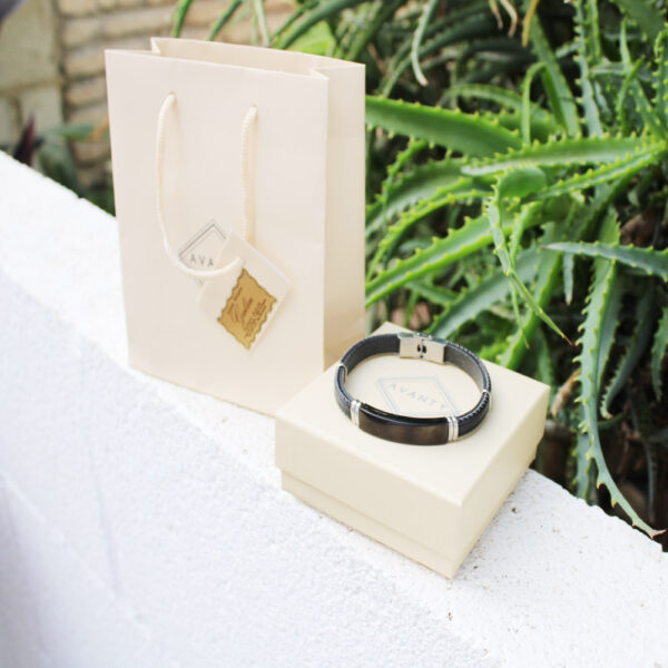 Pulsera Avanty en Piel negra y acero