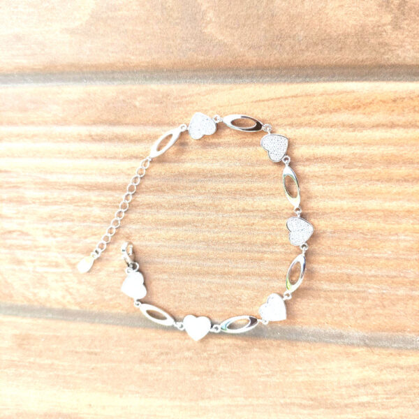 Pulsera Corazones con circonitas en Plata ley 925