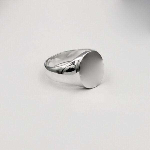 Sello Ovalado y Liso para Hombre en Plata 925 - Imagen 4