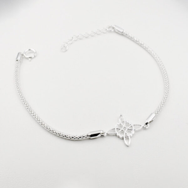 Pulsera Nudo de Bruja en Plata Ley 925