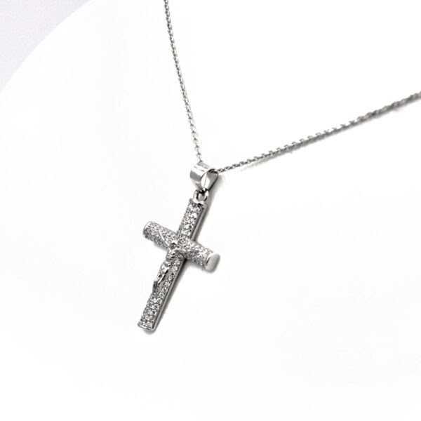 Gargantilla Cruz con cristo en Plata Ley y Zirconitas