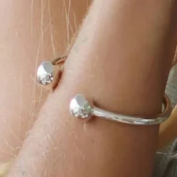 Pulsera dos bolas hilo redondo en Plata Ley 925