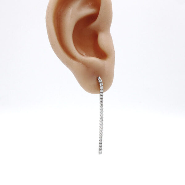 Pendientes largos DS6020.00 Duward circonitas. Plata Rodiada