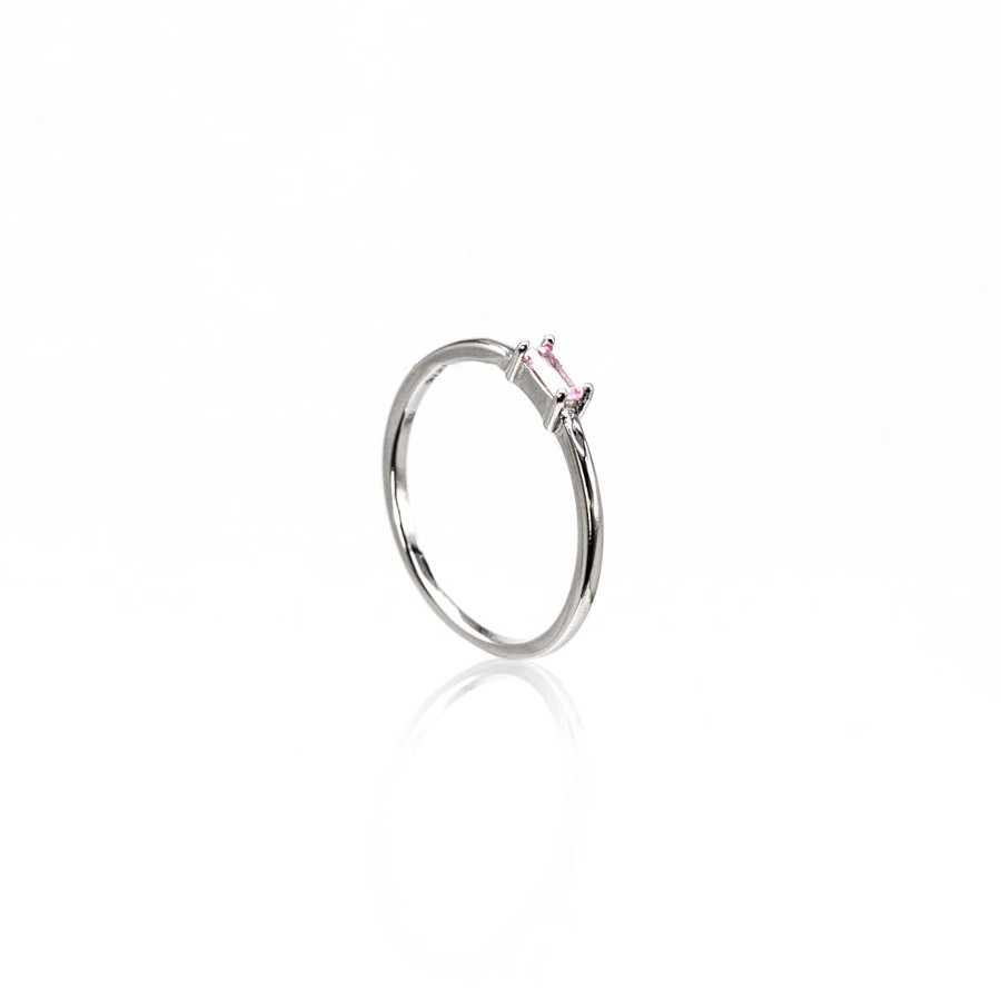 Anillo Circonita Rosa en Plata Ley rodiada