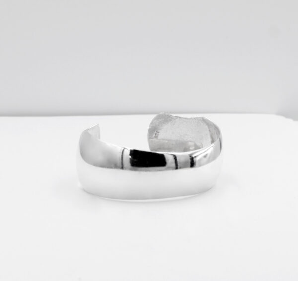 Pulsera Rígida abierta en Plata Ley