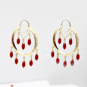 Aros de Oro con Corales en forma de lágrima